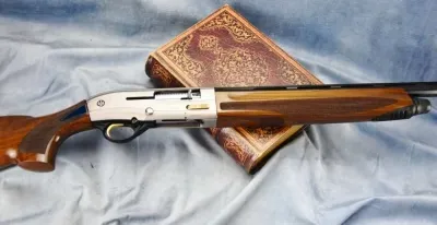 Semi Auto Beretta AL391 Teknys 12ga 28" barrel discontinued model Current Bid $655.00