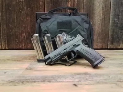 Springfield XDME 10mm 4.5" OSP W/ 4 Mags, Optic & IWB Holster