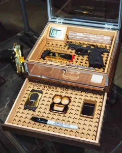 NEW Limited Edition S&W Bodyguard 2.0 24k Gold Plated Executive Humidor Set The ULTIMATE Everyday Carry Gift Set Collec…