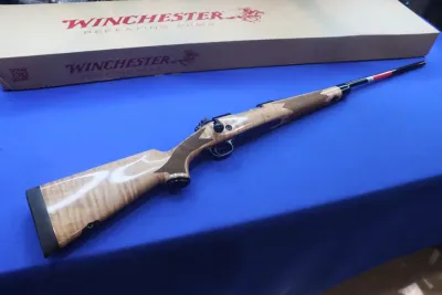 Winchester Model 70 SUPER GRADE Rifle 7MM REM MAG DELUXE MAPLE 26" 7 Magnum