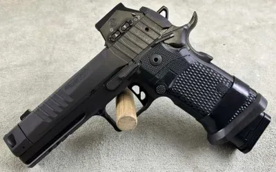 Sig Sauer 211F 9MM 4.4" BBL Comped W/Optic *NEW*