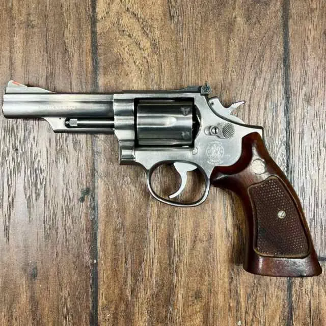 Smith & Wesson 66-2 | Excellent Condition for sale in Dallas Texas