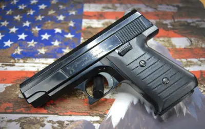 Jennings Bryco 59 a/k/a Bryco 9 – 9mm – 3.75? Barrel – 3 Magazines