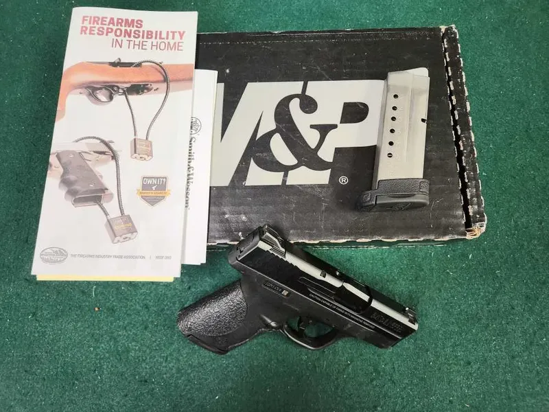 Smith & Wesson - M&P9 Shield - 9MM - 3" Barrel