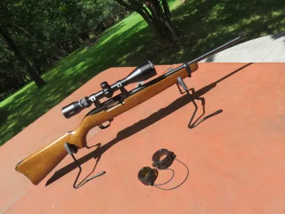 Beautiful Ruger 10/22 Carbine Mfg.1999 with a New 4-12x42 mm Scope. As New