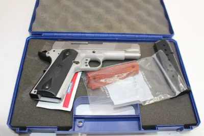 Smith & Wesson Sw1911sc 45 Acp 4.25" BBL Original Box Used