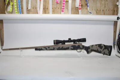 Weatherby Mark V Rifle Bolt Action .300 WBY 26" BBL No Box Used