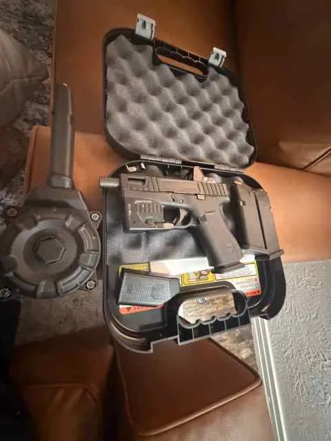 Glock G48 w/ Red Dot + Flashlight for sale in Fort Worth Texas