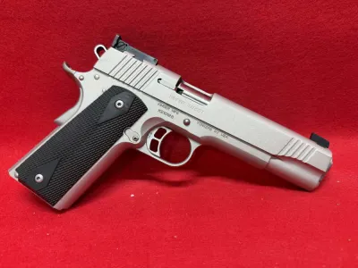Used Kimber 1911 Rimfire Target 5" 22lr Stainless Semi Auto Adjustable sigh