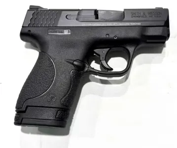 Smith & Wesson Shield 9mm FREE SHIPPING!!!!!!!!!