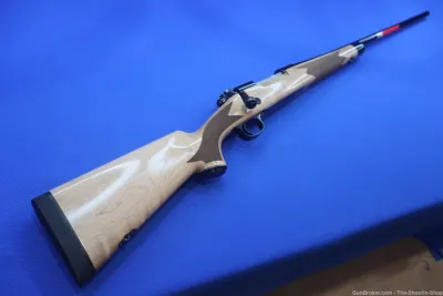 Winchester Model 70 SUPER GRADE Rifle 300 WIN MAG High Grade MAPLE 26"