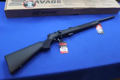 Savage Arms Model 93R17 FV Rifle 17HMR 21" Heavy Barrel 96700 NEW 17 HMR 93