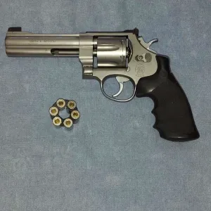 SMITH & WESSON 625-2 Stainless Revolver (MODEL OF 1989) .45 ACP Cal. 5"