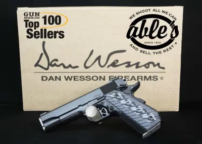 Dan Wesson 1911 Valor V-Bob Pistol 01826, 45 ACP, 4.25", Black , 8 Rd, NIB