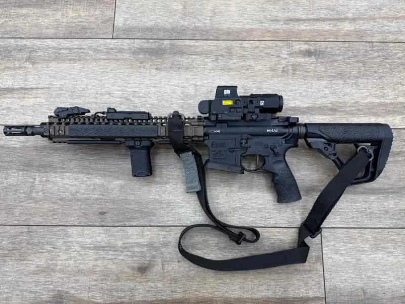 *USED* DANIEL DEFENSE M4A1 CUSTOM BUILD for sale in Houston Texas
