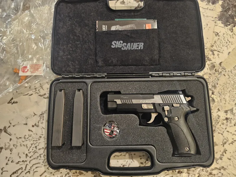 WTS Sig P226 Equinox 9mm - Houston