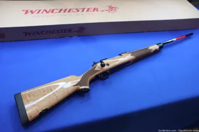 Winchester Model 70 SUPER GRADE Rifle 243 WIN DELUXE MAPLE 22" 243WIN New