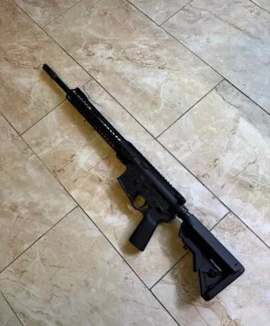 Spikes tactical crusader st15 ar15 American made for sale in San Antonio Texas