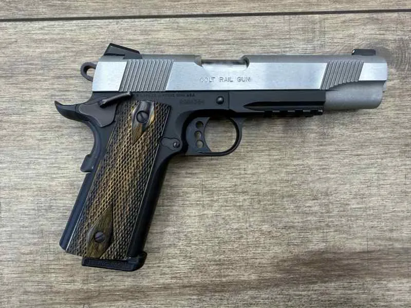 *USED* COLT RAIL GUN 1911 in .45 ACP for sale in Houston Texas