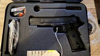 Taurus PT1911 .45 ACP Full Size 1911 w/ Box & Extra Mag Current Bid $320.00