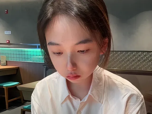 Douyin video: Back home today to ask for living expenses by Radish Jojo