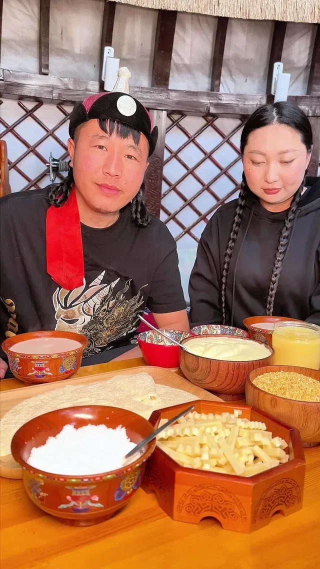 Douyin video: Exploring Inner Mongolia's Dairy Culture: Let's Try Some Dairy Products! by 巴达拉（小辫子）