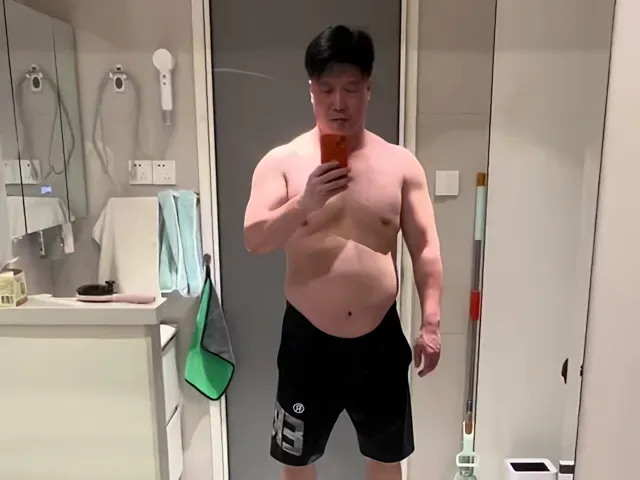 Douyin video: Bai Yansong: Hard Work is Essential to Realize Talent! by ᴶᵃʸ罗纳尔滴滴尿₅₂o