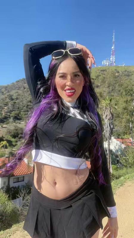 TikTok video by @karla.bustillos using the sound Marisola (Remix)