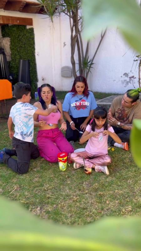 TikTok video by @karla.bustillos using the sound El Gordo Trae El Mando
