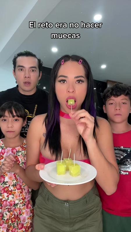 TikTok video by @karla.bustillos using the sound El Gordo Trae El Mando