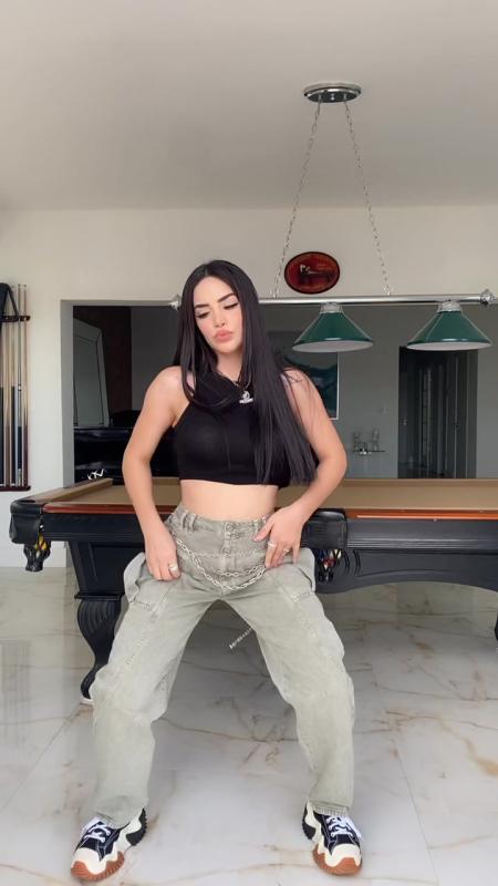 TikTok video by @kimberly.loaiza using the sound Love Nwantiti
