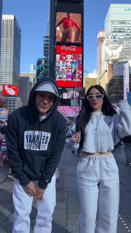 Video de TikTok de @kimberly.loaiza con el sonido Mega Francesita (Remix)