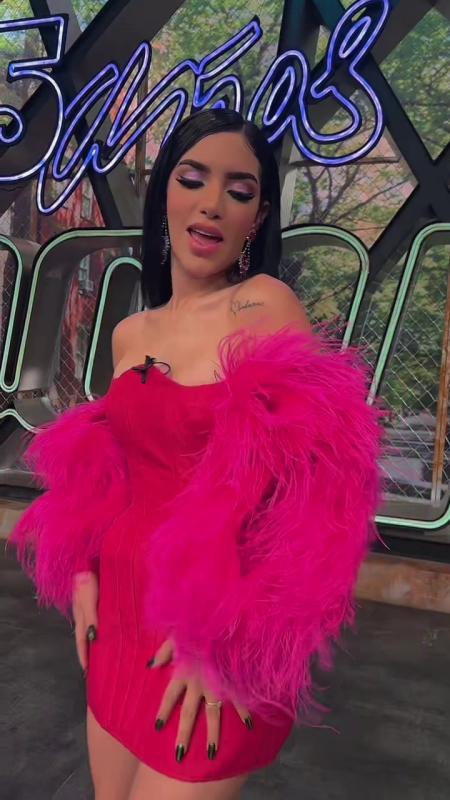 TikTok video by @kimberly.loaiza using the sound La Bebe (Remix)
