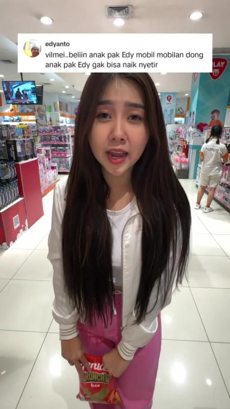TikTok video by @vilmeijuga using the sound Face Dance