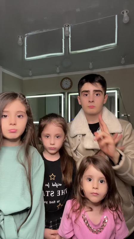 TikTok video by @omari.to using the sound Benjamins Deli