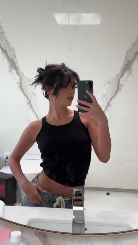 Vidéo TikTok de @dixiedamelio utilisant le son i like the way you kiss me