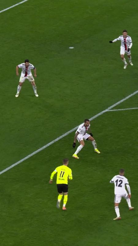 TikTok video by @championsleague using the sound Solas