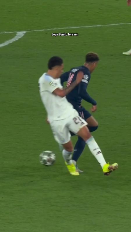 TikTok video by @championsleague using the sound Idea 15