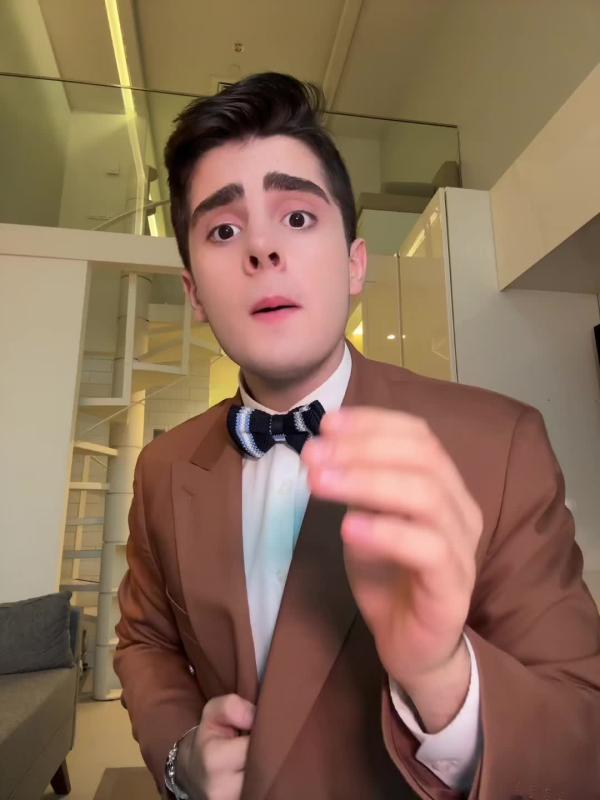 TikTok video by @omari.to using the sound La Mamá de la Mamá