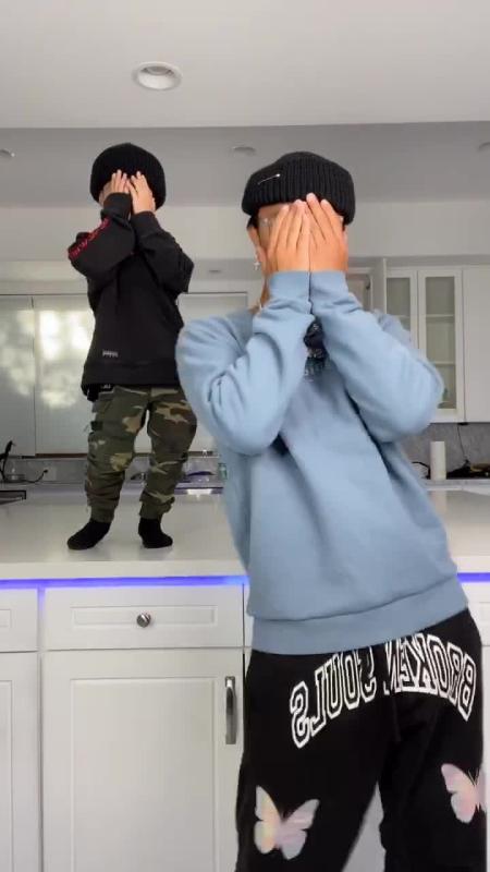 TikTok video by @justmaiko using the sound Work Out Ahí Mashup