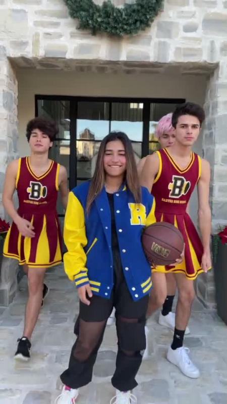 TikTok video by @brentrivera using the sound Hai phút hơn