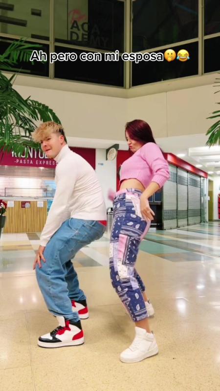 TikTok video by @carlosferiag using the sound Mujeriego