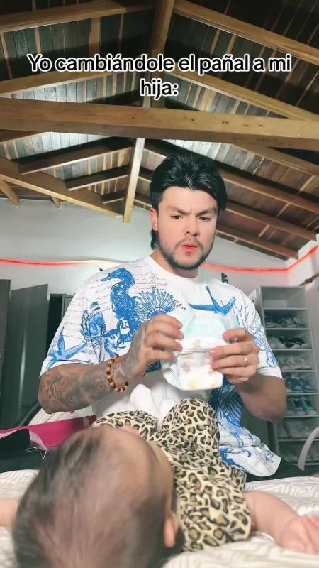 TikTok video by @carlosferiag using the sound BOMBÓN
