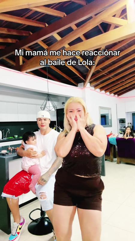 TikTok video by @carlosferiag using the sound Lola