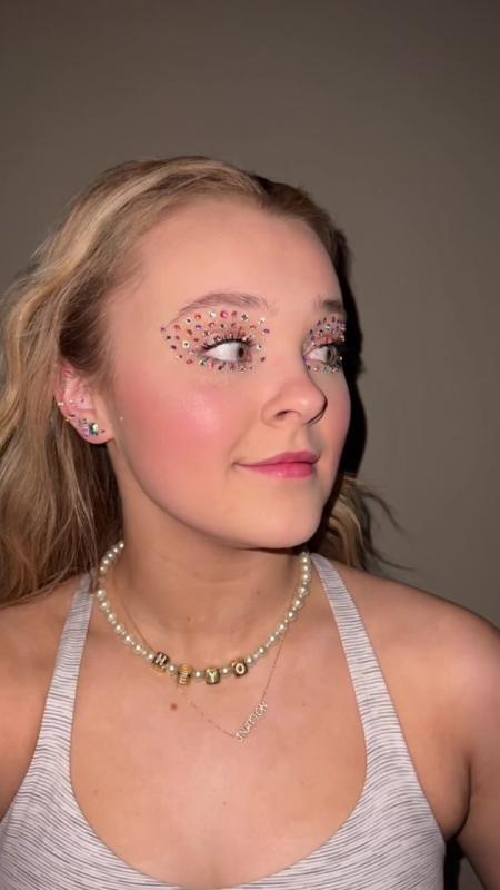 TikTok video by @itsjojosiwa using the sound Still Don't Know My Name (From "Euphoria: Season 1" Soundtrack)