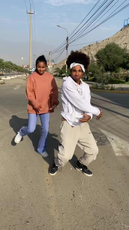TikTok video by @noelgoescrazy using the sound 911 - Remix