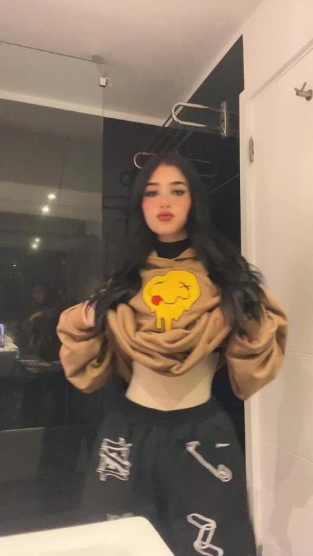 Video de TikTok de @katteyes con el sonido No Idea