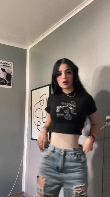 TikTok video by @katteyes using the sound dc gaby e juu