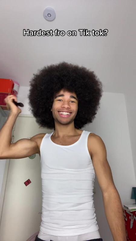 Video de TikTok de @noelgoescrazy con el sonido No Idea