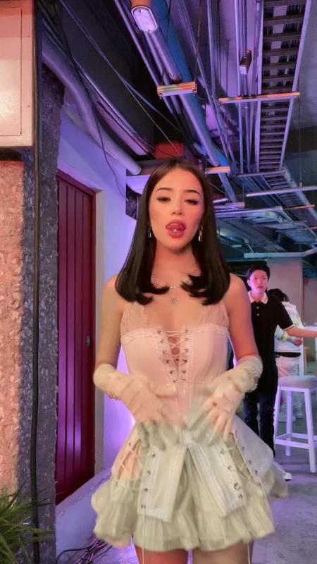 TikTok video by @katteyes using the sound LOKERA